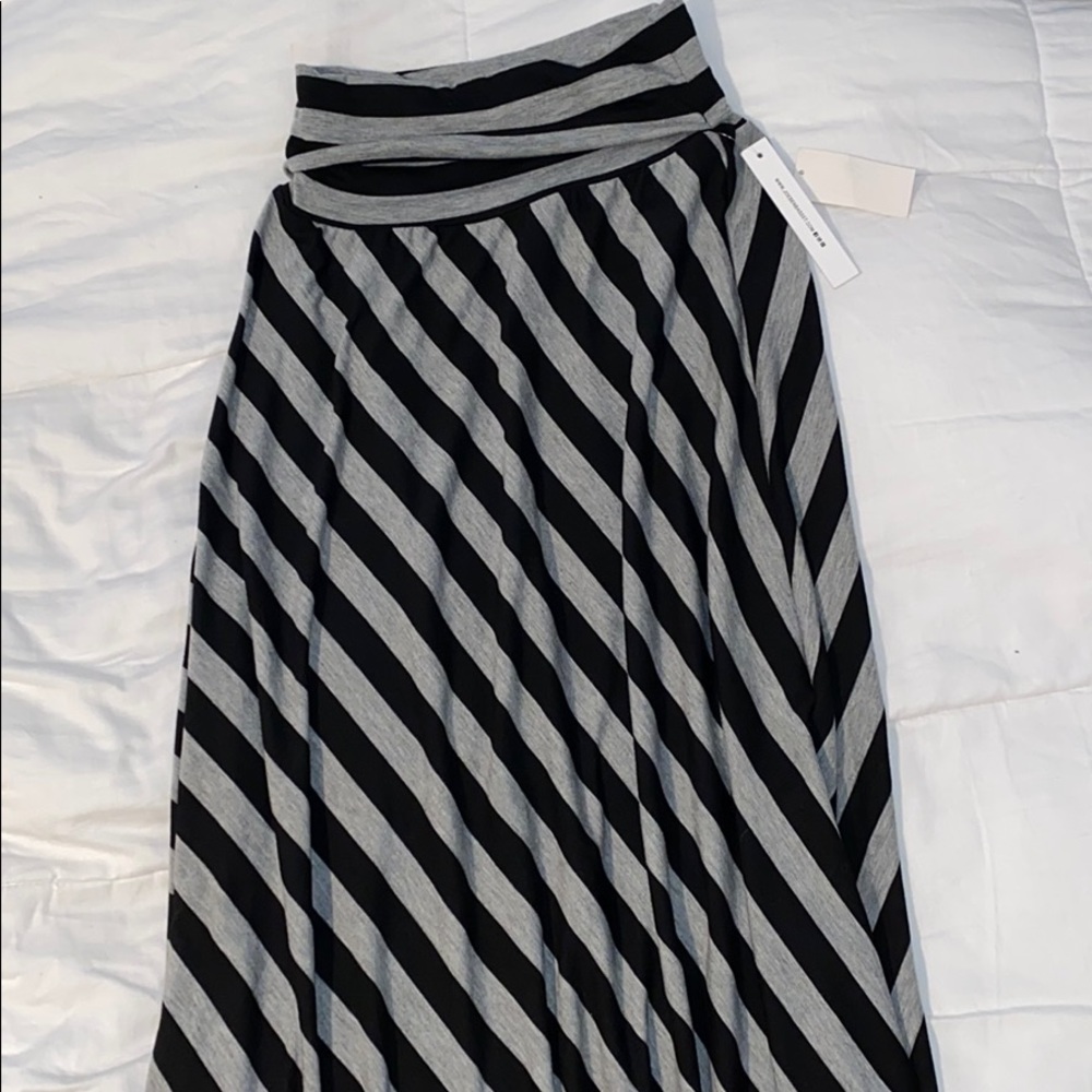 maxi skirt!